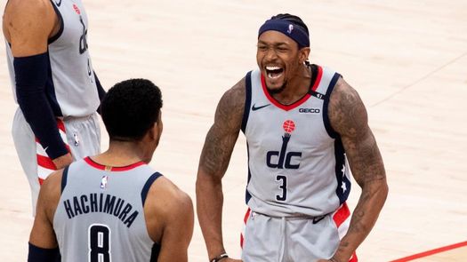 122-114. Beal y Westbrook evitan barrida y logran primer triunfo ante los Sixers
