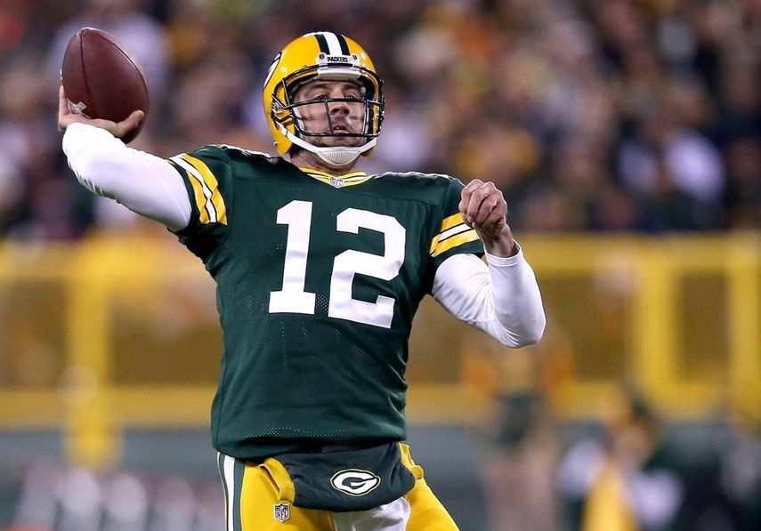 55-14. Rodgers iguala marca de equipo y de NFL con seis pases de anotación