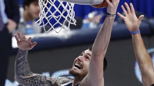 Los Timberwolves dan a Juancho Hernangomez tres años de contrato y 21 millones de dólares