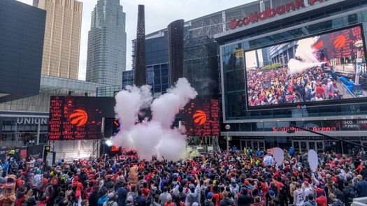 Los Raptors y su misión imposible, defender el título sin una superestrella