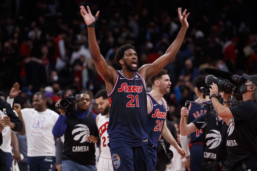 Joel Embiid anotó 33 puntos en la victoria de los 76ers ante los Raptors. Philadelphia tiene ventaja de 3 - 0 en la serie.