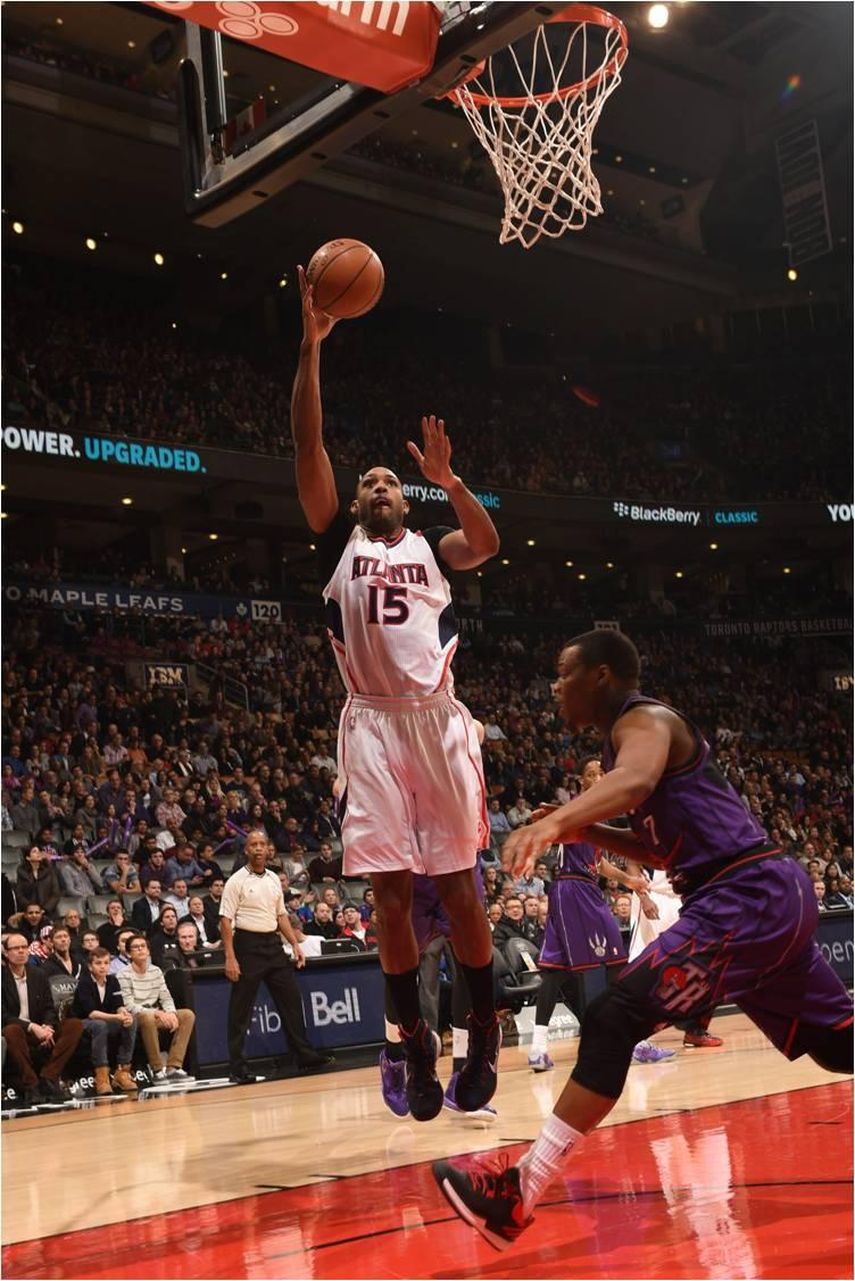 89-110.Horford y Hawks ganan duelo de líderes y llegan a 11 triunfos seguidos