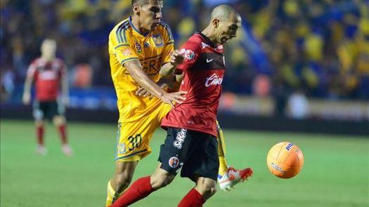 El defensa Edgar Castillo asegura que el Atlas se siente superior a Veracruz
