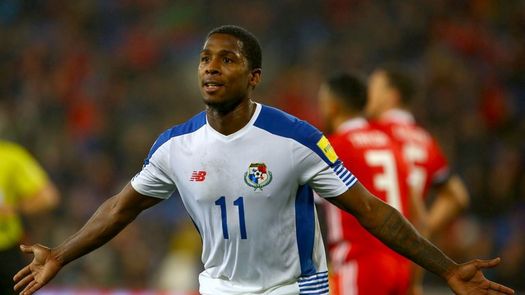 El debut de Armando Cooper