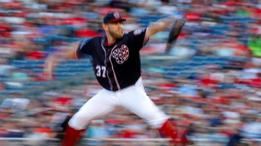 Se acaba la temporada para Strasburg, que deberá operarse