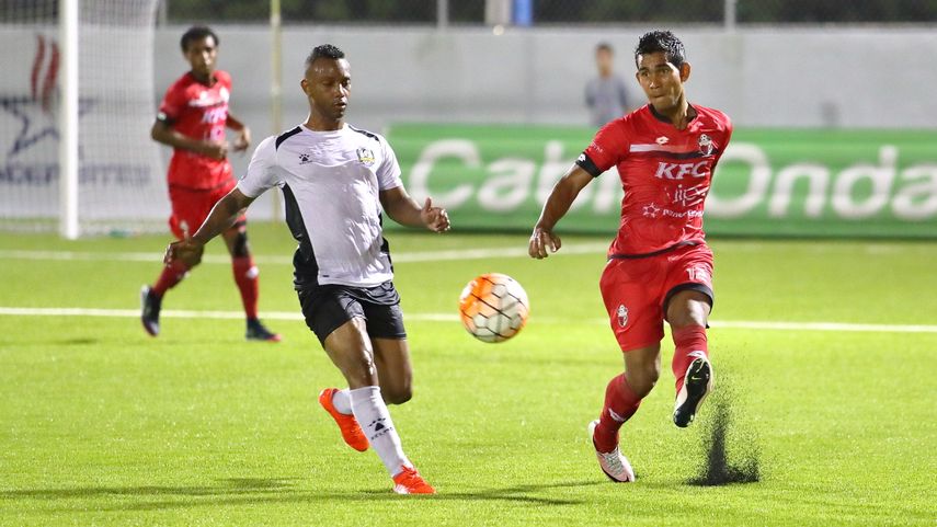 Carlos Rodríguez: “Gracias al fútbol me gradué de la escuela, la licenciatura y de la maestría”.