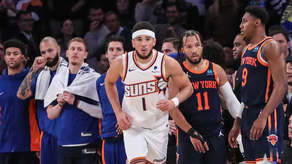 Booker brilla en la victoria de los Suns sobre los Knicks