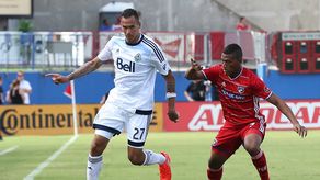 MLS suspende a Blas Pérez por un partido