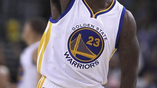 93-104. Green y Curry mantuvieron imparables a los Warriors