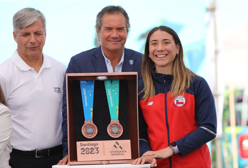 Santiago 2023 presentó sus medallas