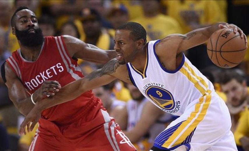 102-98. Harden lideró el triunfo de Rockets en debut de Josh Smith
