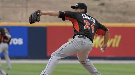 5-2. Eovaldi lanza sólido y Young y Drew jonronean contra los Tigres