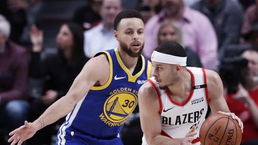 Stephen Curry: Jugar contra mi hermano y ganar ha sido la mejor experiencia