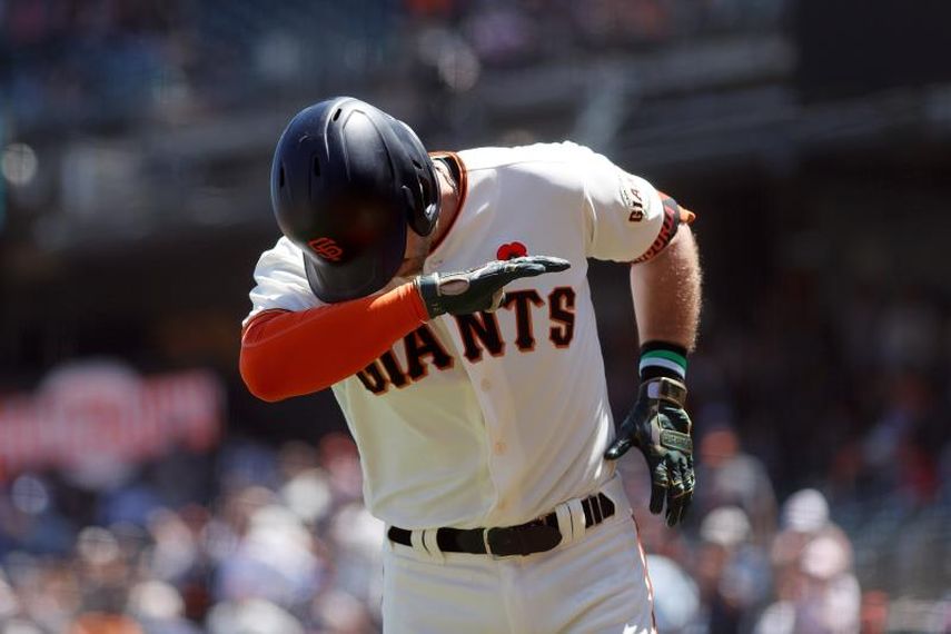 6-1. Evan Longoria apoya labor ganadora de Johnny Cueto y Gigantes barren