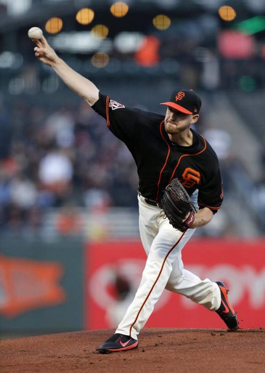 1-4. Stratton controla desde la lomita a los Dodgers