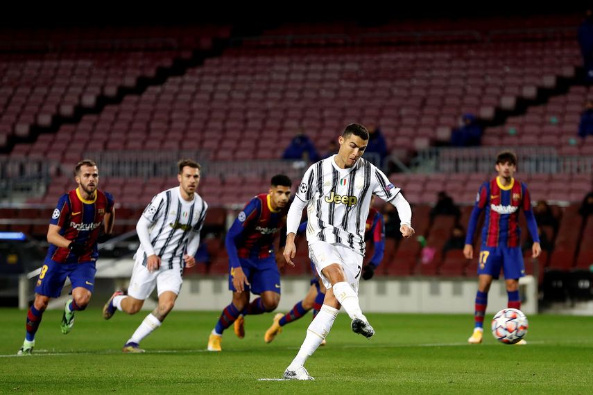 Un abrazo y dos penaltis para Cristiano Ronaldo