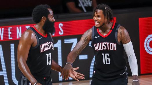 111-98. Harden mantiene ganadores a Rockets y vuelven a vencer a Thunder