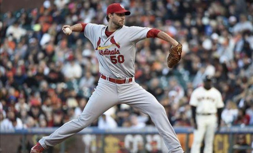 3-1. Locke lanza sólido y vence a los Cardenales
