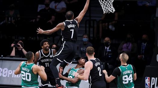104-93. Los Big Three se hicieron sentir en el primer triunfo de los Nets en los playoffs