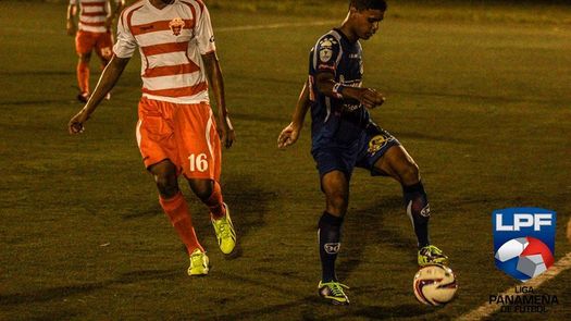 El último se enfrenta al líder en el inicio de la séptima fecha