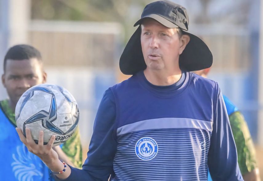 Gary Stempel dirigió a Universitario entre 2020 y 2022.&nbsp;