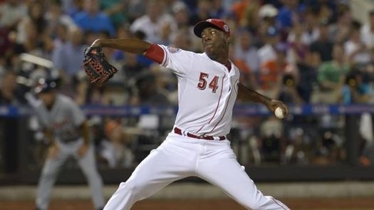 Chapman es suspendido 30 días por violencia doméstica