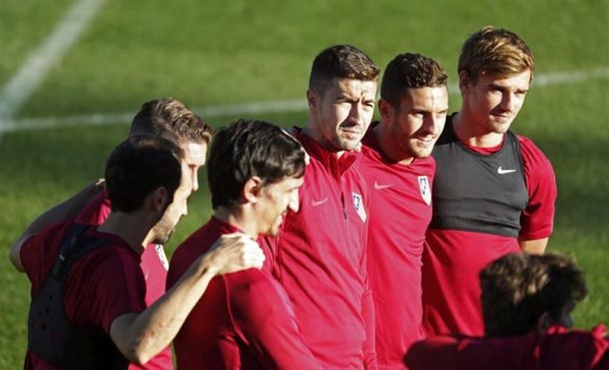 Simeone convoca a los 19 disponibles, con Gameiro y sin Gaitán