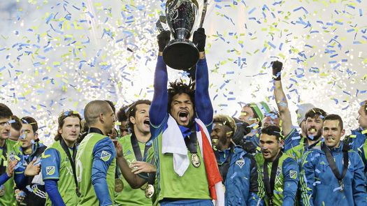 Con Román Torres de protagonista, Seattle Sounders se hace con la MLS Cup