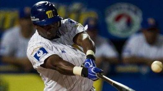 3-2. Ante los Cardenales, Adonis García da el triunfo a los Bravos con su primer jonrón