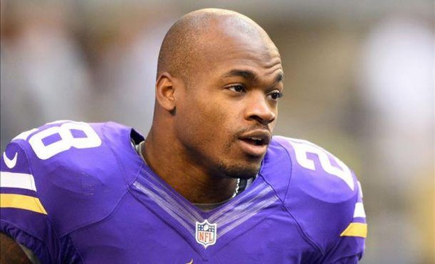 Peterson no responde al cargo de abuso infantil e irá a juicio