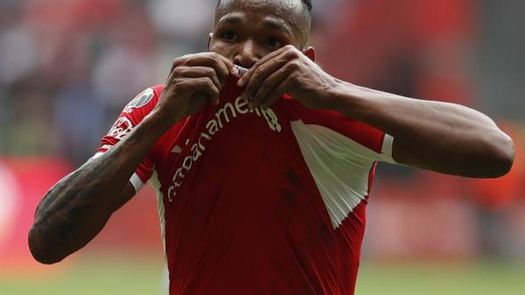 El colombiano Quiñones le da triunfo al Toluca sobre el Pachuca de Ayestarán