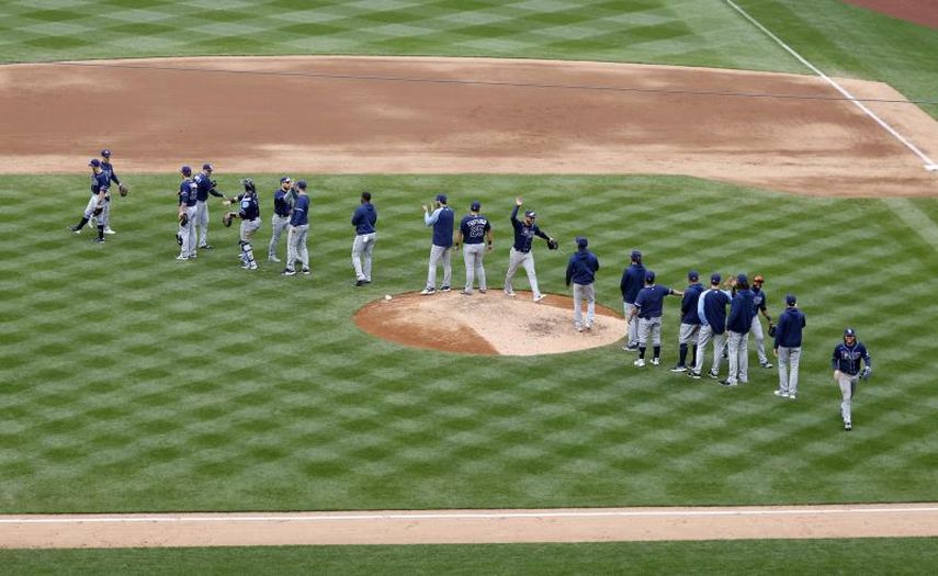 3-1. Rich Hill acaba el mes con marca y los Rays con el decimosexto triunfo
