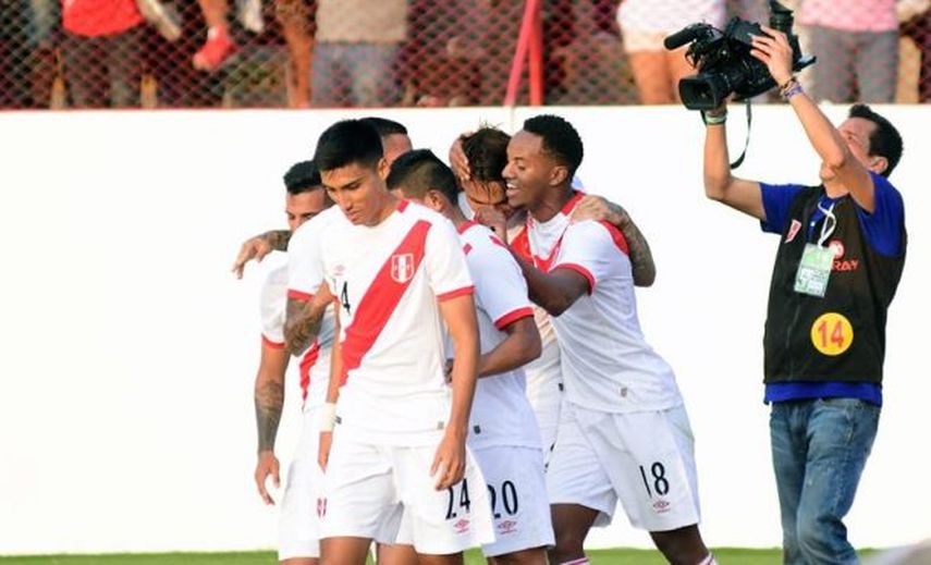 Perú evalúa jugar contra Colombia en el Estadio Monumental de Lima