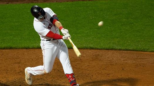 6-5. Renfroe pega dos jonrones y lidera vigésima sexta remontada de Boston