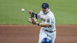 18-3. Anderson se combina con Hiura y apalean a los Cardenales