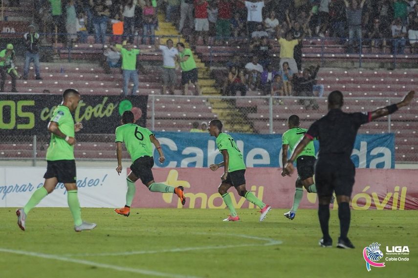 Costa del Este, líder en la LPF