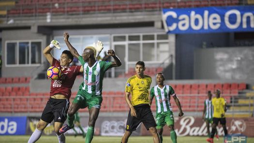 Melgar y Bernal rescatan la victoria para el CAI