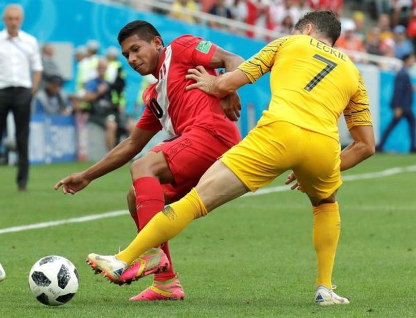 El peruano Édison Flores ficha con el Morelia mexicano