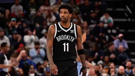 Kyrie Irving seguirá la próxima temporada de la NBA con los Brooklyn Nets
