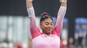 Hillary Heron y Karla Navas compitieron en el All Around