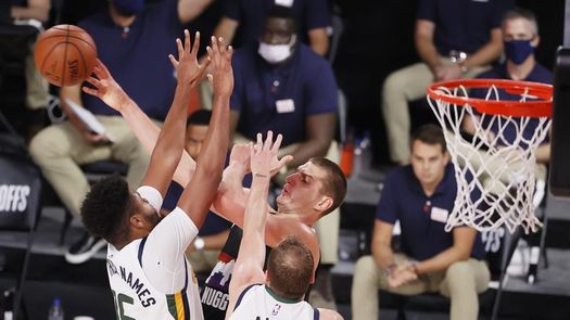 80-78. Jokic pone a los Nuggets en las semifinales tras remontar 1-3 en la serie