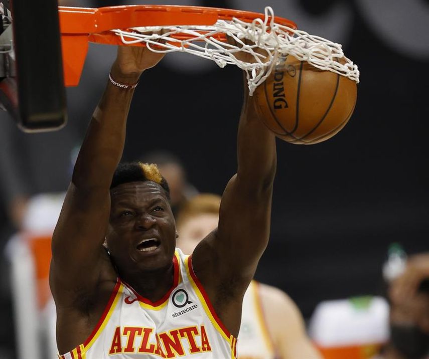 101-105. Bogdanovic y Capela dan el triunfo y el liderato a los Hawks