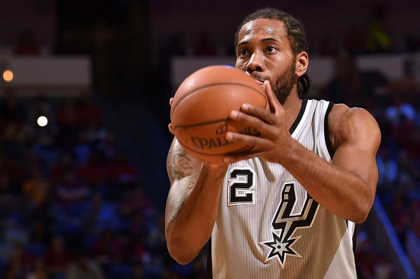 Leonard, de los Spurs, elegido Jugador Defensivo del Año