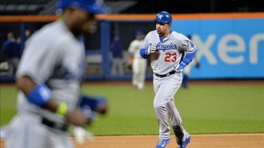 5-2. González jonronea y encamina la victoria de los Dodgers