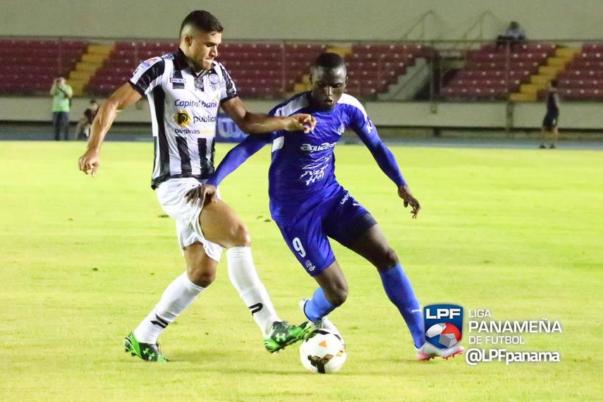 Tauro empata ante el líder, Atlético Chiriquí se impuso ante Sporting