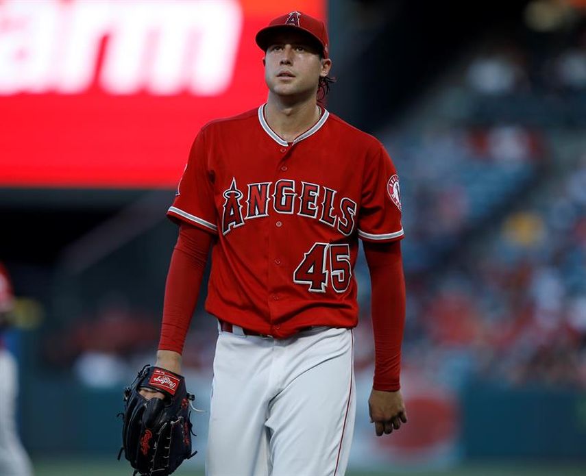Los Angelinos y exempleados, demandados por la familia del lanzador Tyler Skaggs