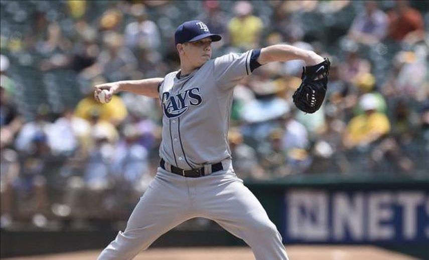 5-1. Hellickson controla con sus envíos a los Gigantes