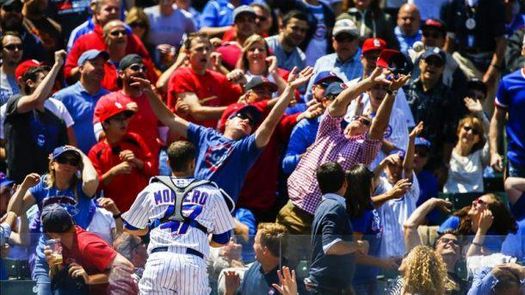 3-2. Ante los Cerveceros, Montero jonronea y amplía la racha triunfal de los Cachorros