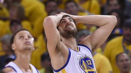 Warriors comienzan con autoridad ante Grizzlies; Wizards sorprenden a Hawks