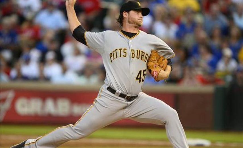 10-4. Cole lanza sólido, jonronea y vence a los Cachorros